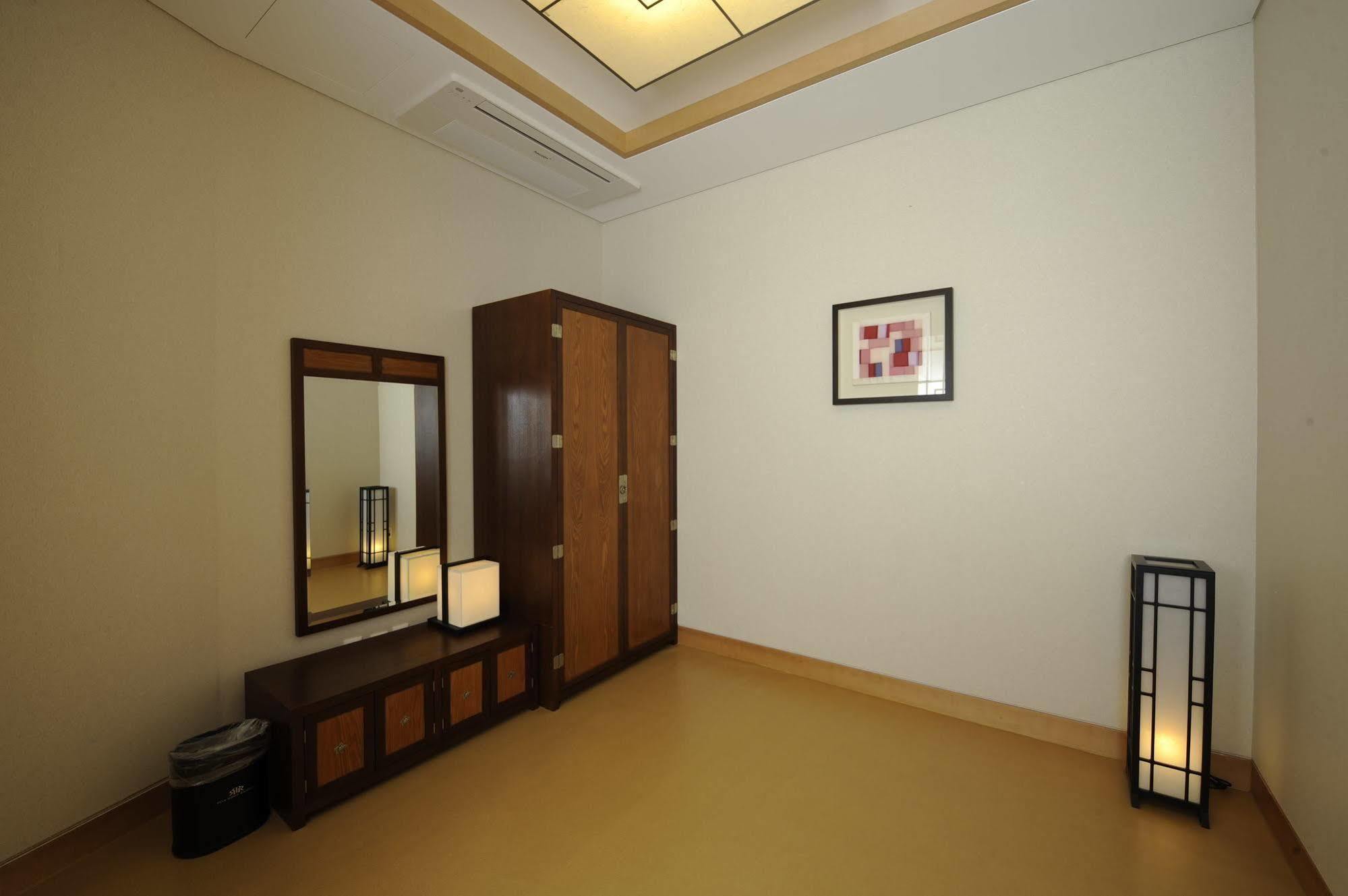 Pineridge Hotell Sokcho Eksteriør bilde
