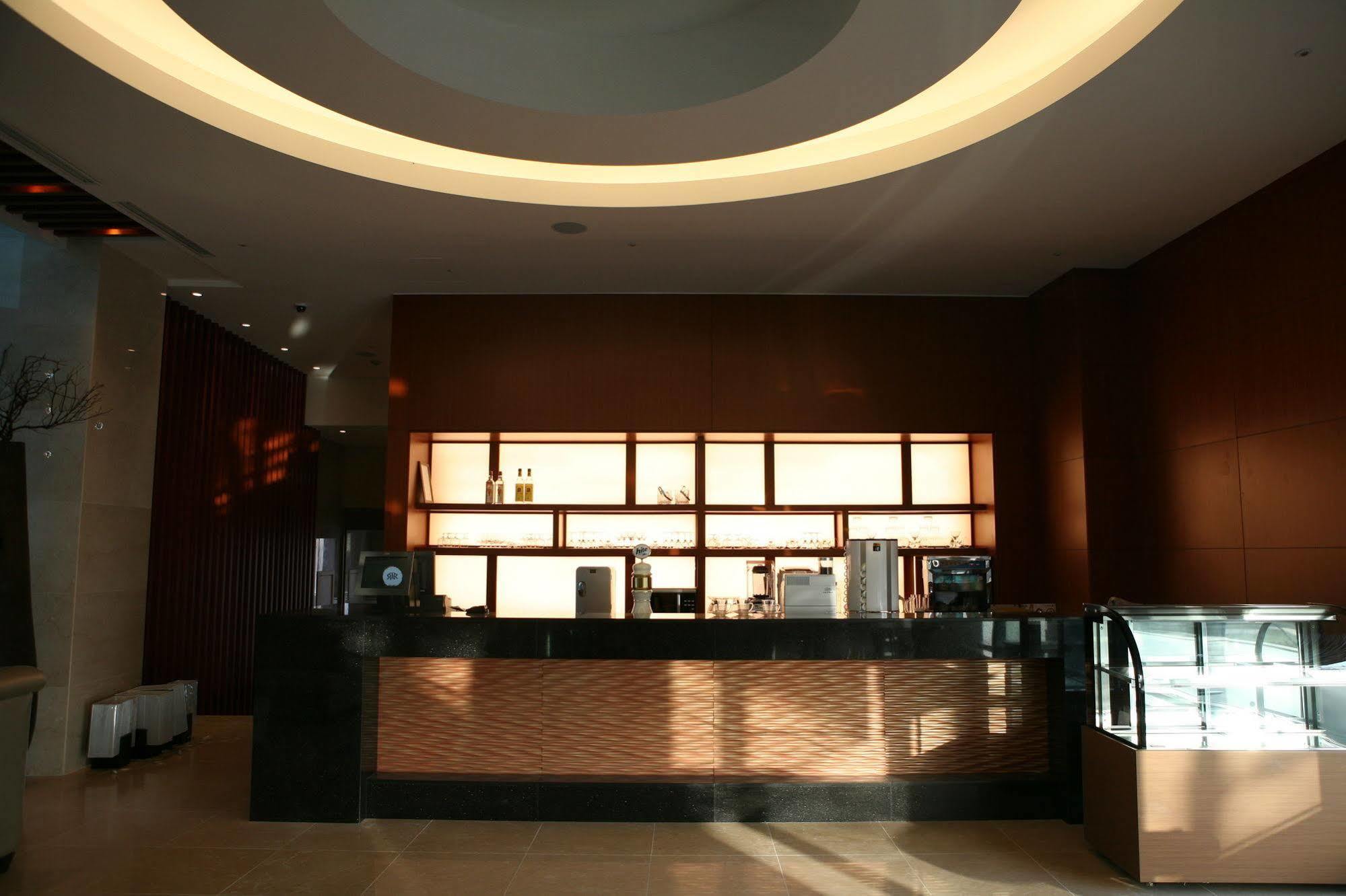 Pineridge Hotell Sokcho Eksteriør bilde